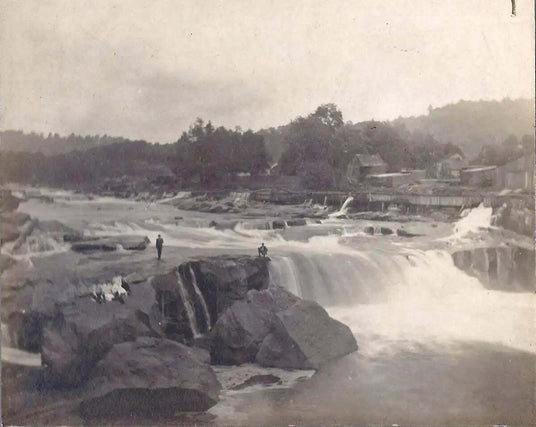 A historical photo of Ohiopyle Falls taken in 1907